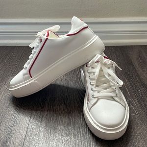 Nothing new sneakers